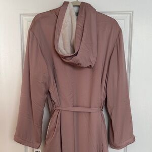 New Donna Karan Blush Robe with Fleece Lining and a Hood, Very Luxe - Size L/XL